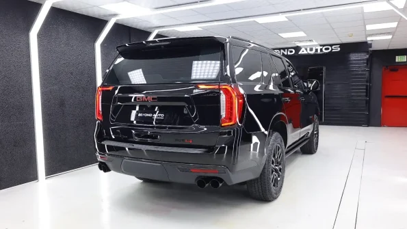 GMC-YukonAT4-Beyond-Edition-Beyond-Auto-Accessories-4-Baashops.com