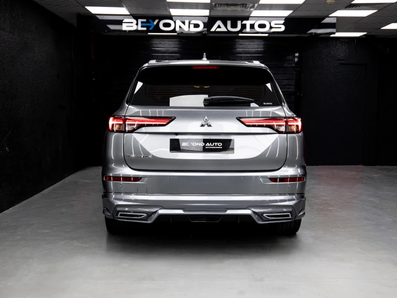 Mitsubishi Outlander Prime Auto Accessories Dubai - Professional Installation UAE Mitsubishi Outlander Prime Auto Accessories Dubai UAE Professional Installation