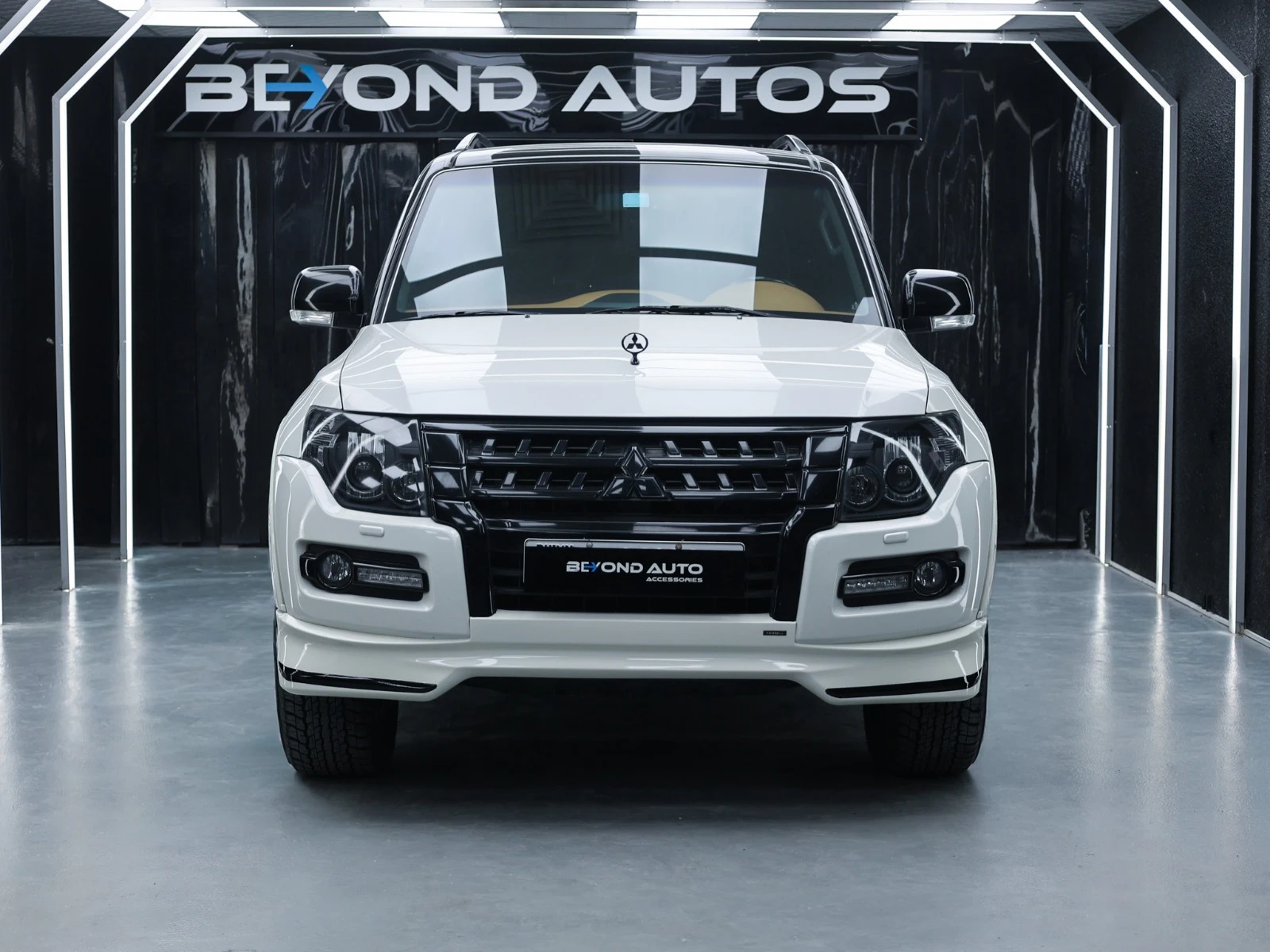 Mitsubishi Pajero Signature Auto Accessories Dubai - Professional Installation UAE Mitsubishi Pajero Signature Auto Accessories Dubai UAE Professional Installation