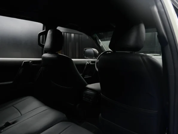 Toyota-Prado-Facelist-VXR-Beyond-Auto-Accessories-Baashops.com