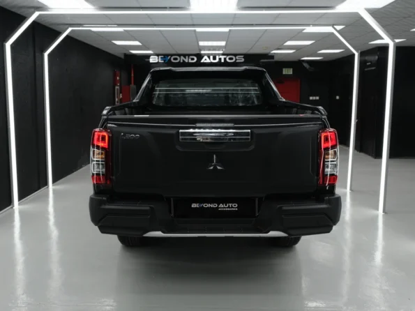 Mitsubishi L200 Triton Body Kit V1- beyond auto accessories - baashops.com