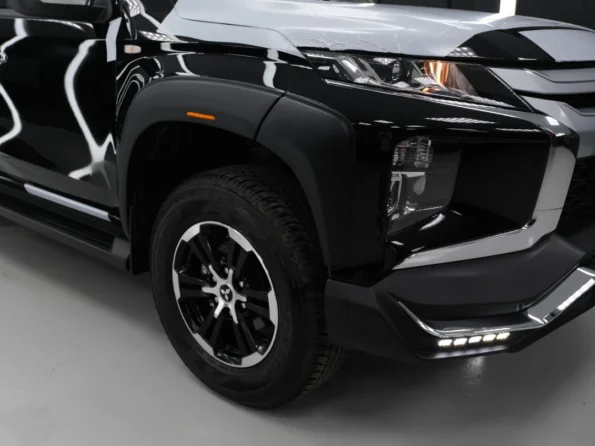 Mitsubishi L200 Triton Body Kit V1- beyond auto accessories - baashops.com