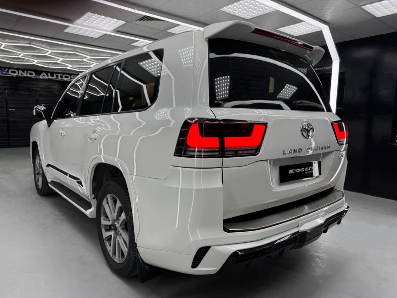 Toyota Land Cruiser Auto Accessories Dubai - Professional Installation UAE Toyota Land Cruiser Auto Accessories Dubai UAE Professional Installation
