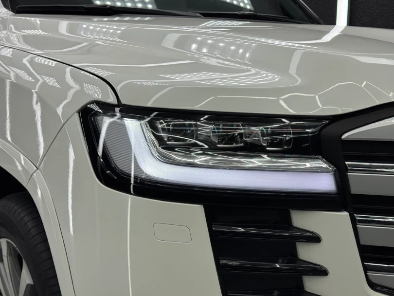 Toyota Land Cruiser Auto Accessories Dubai - Professional Installation UAE Toyota Land Cruiser Auto Accessories Dubai UAE Professional Installation